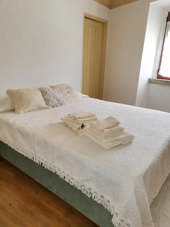 A Casinha Dos Avos Joao E Ana Apartment Escalos de Cima Ngoại thất bức ảnh
